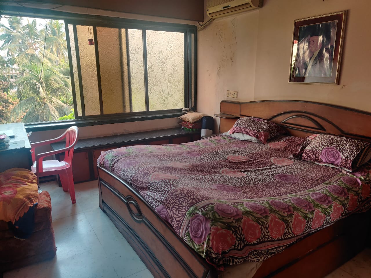 3 BHK Flat for Sale in Bandra West - Peter Apartment